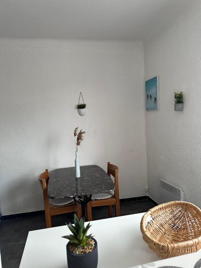 Appartement Charmant studio lumineux Florida plage à Canet-en-Roussillon Extérieur photo
